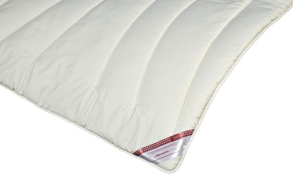 GARANTA Alpenglück Zirbe Duo-Leicht Steppbett