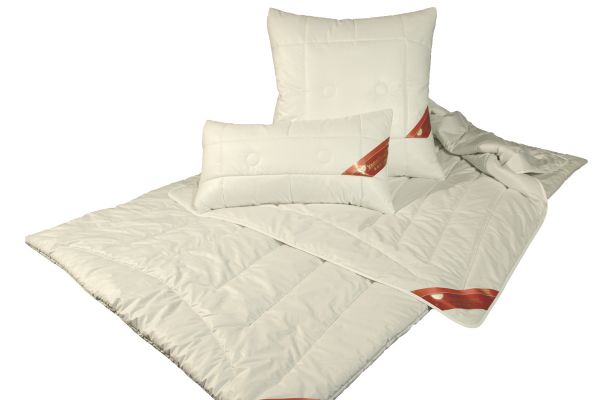 GARANTA Natur Kamelhaar Duo-Leicht Steppbett