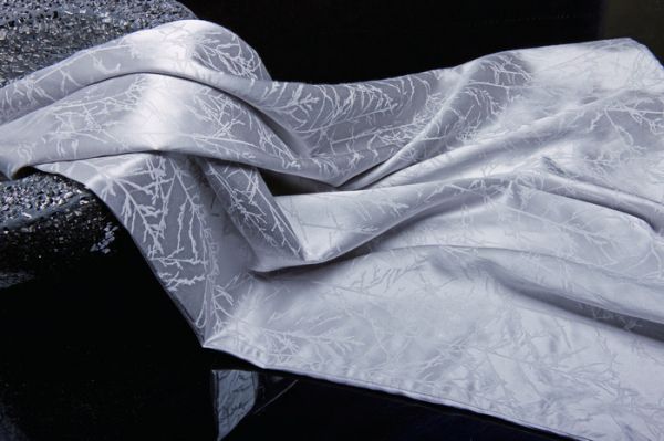 Sichou Seiden-Bettwäsche Trees Silver